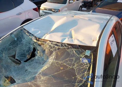 2021 Toyota Corolla Hybrid Le from USA, damaged, VIN JTDEAMDEXMJ011782